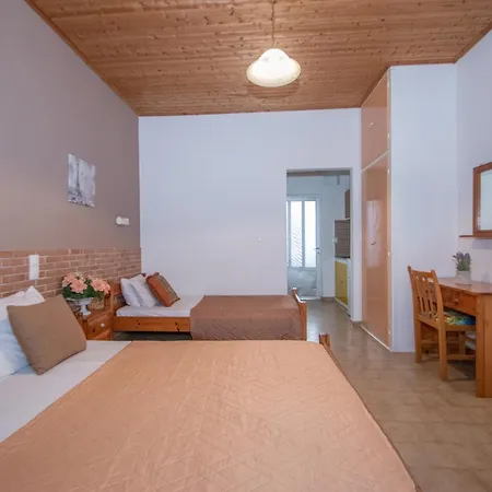 Gæstehus Theodora Location In Next To The Party Area