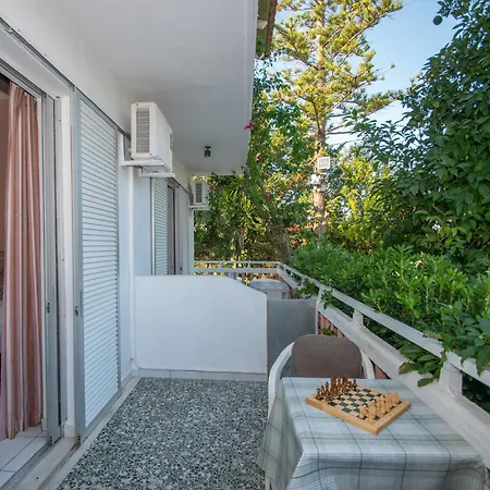 Theodora Location In Next To The Party Area 3* Laganas