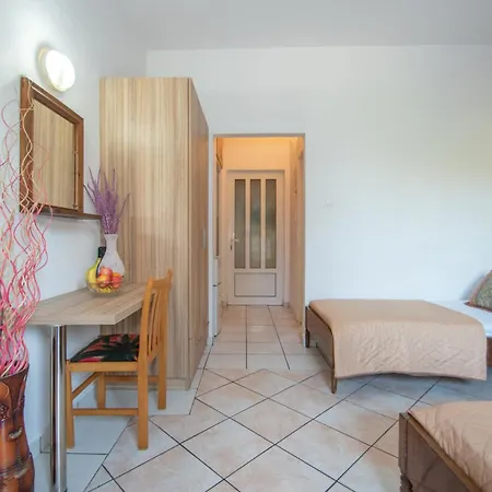 Theodora Location In Next To The Party Area Gæstehus